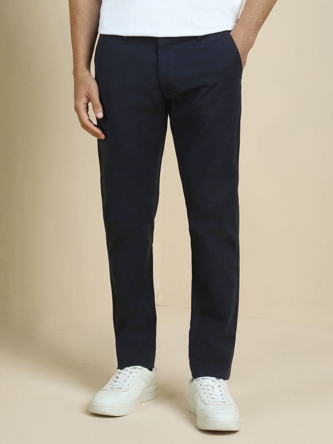 

Allen Solly Men Slim Fit Trousers, Navy blue