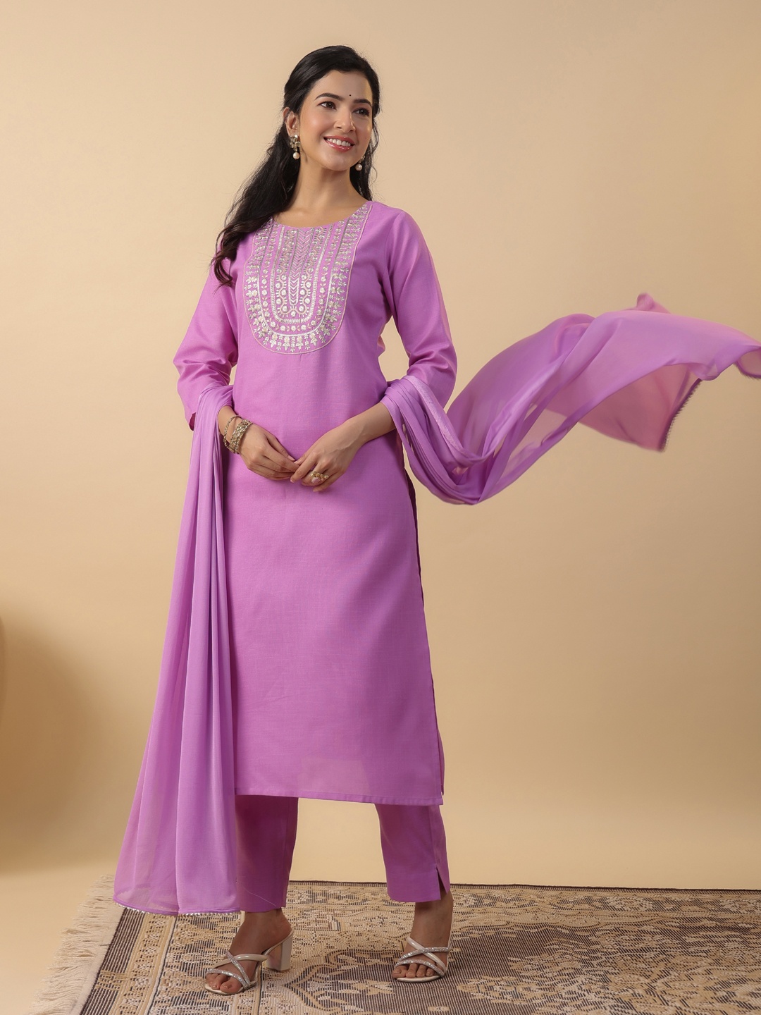 

Janasya Women Ethnic Motifs Yoke Design Regular Pure Cotton Kurta with Trousers & With Dupatta, Lavender