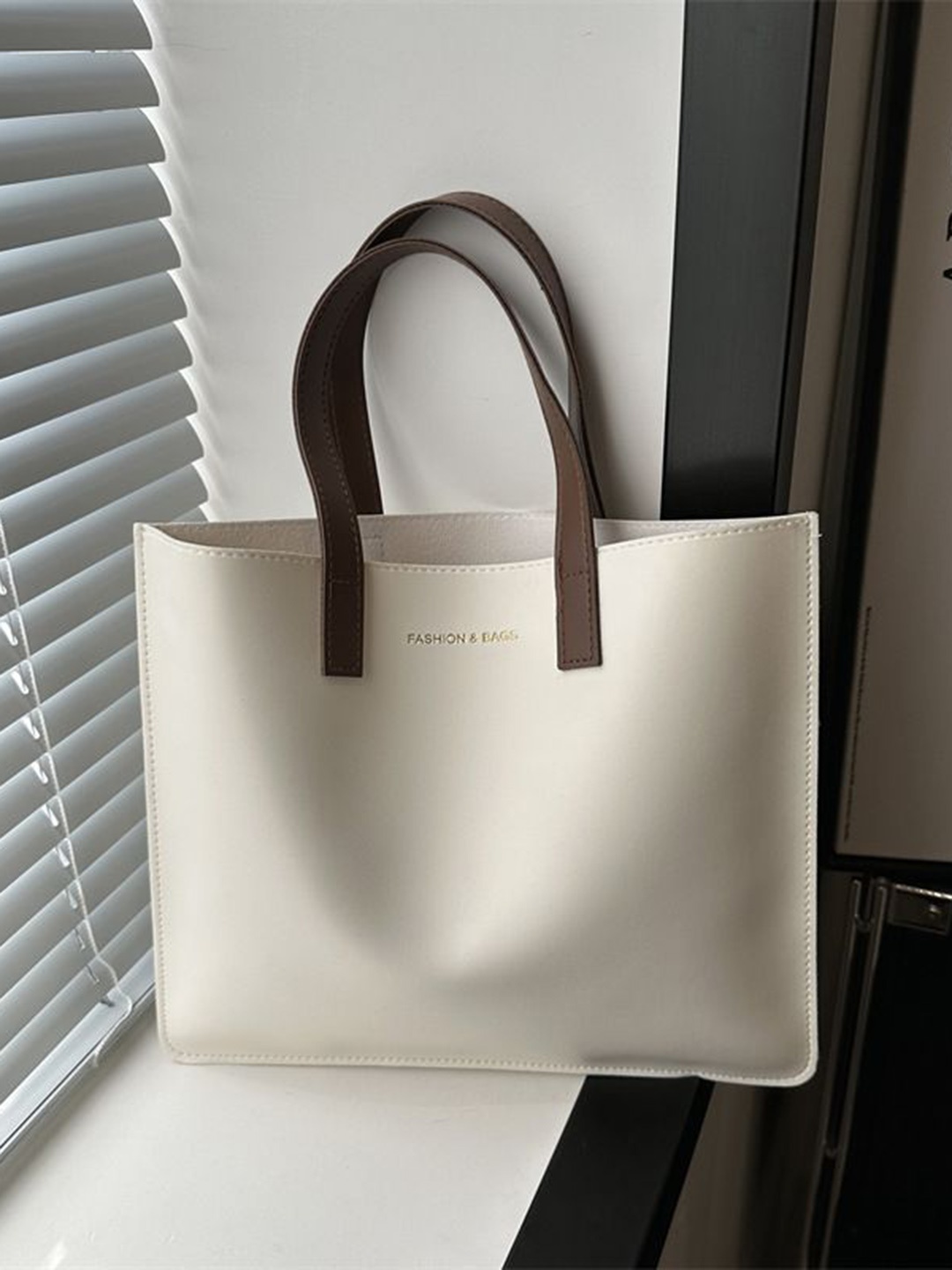 

StyleCast Women Solid Structured Tote Bag, Cream