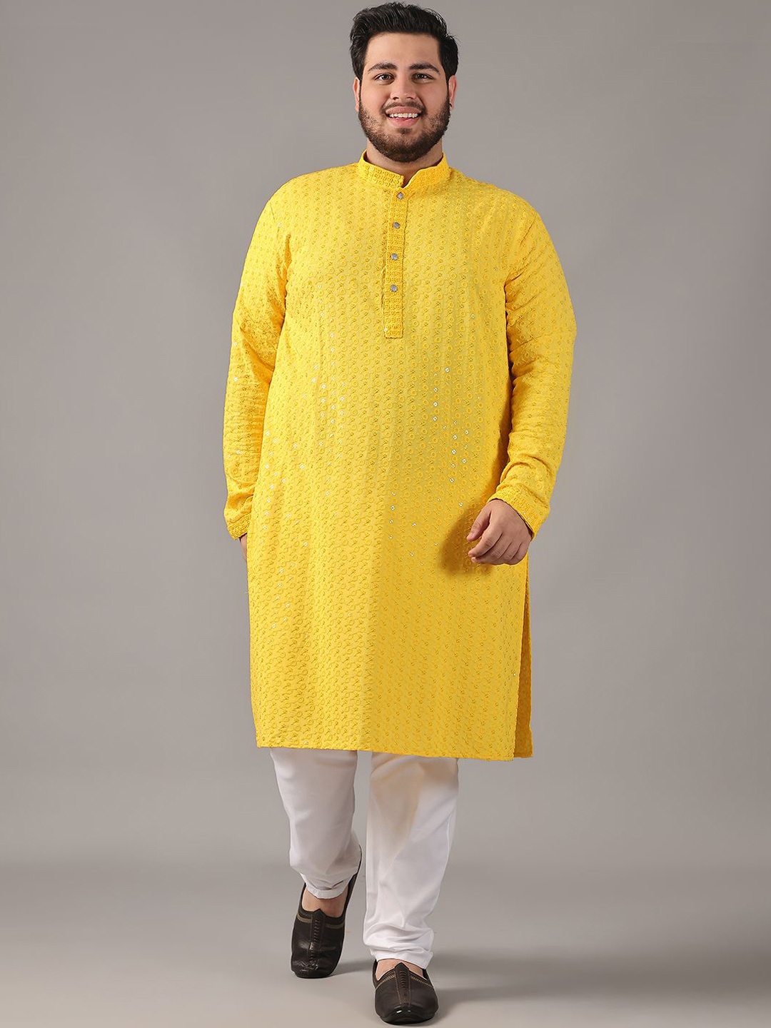 

SOJANYA PLUS Size Floral Embroidered Band Collar Sequinned Cotton Straight Kurta, Yellow