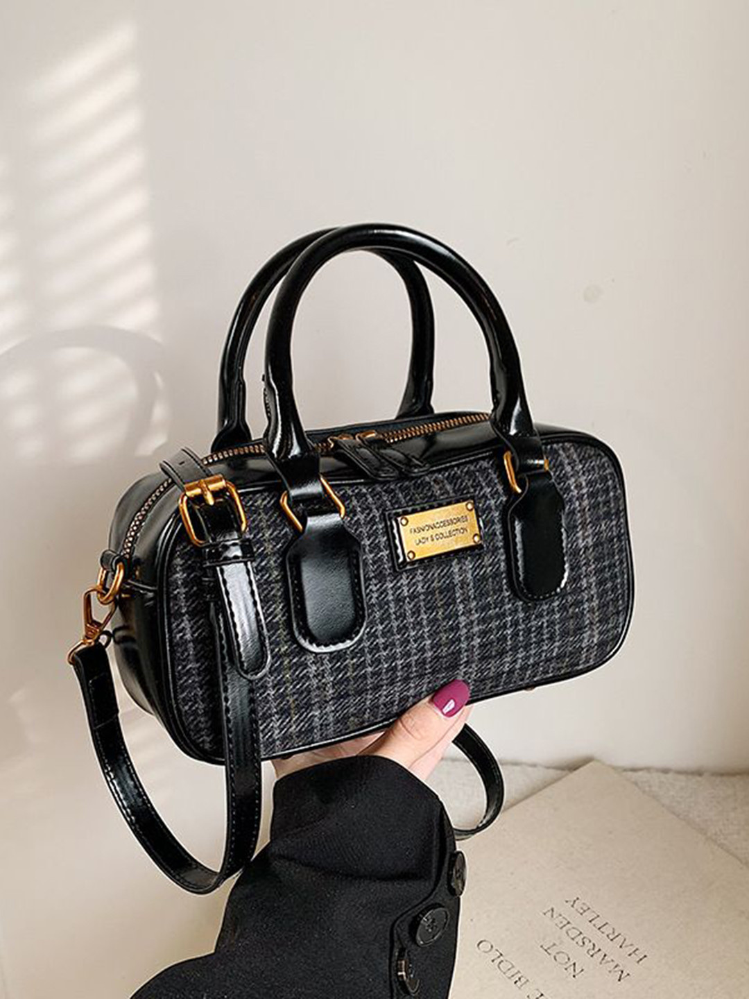 

StyleCast Women Checked Crossbody Handheld Bag, Black