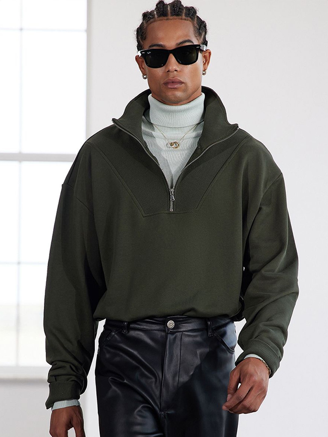 

Trendyol Men Sweatshirt, Na