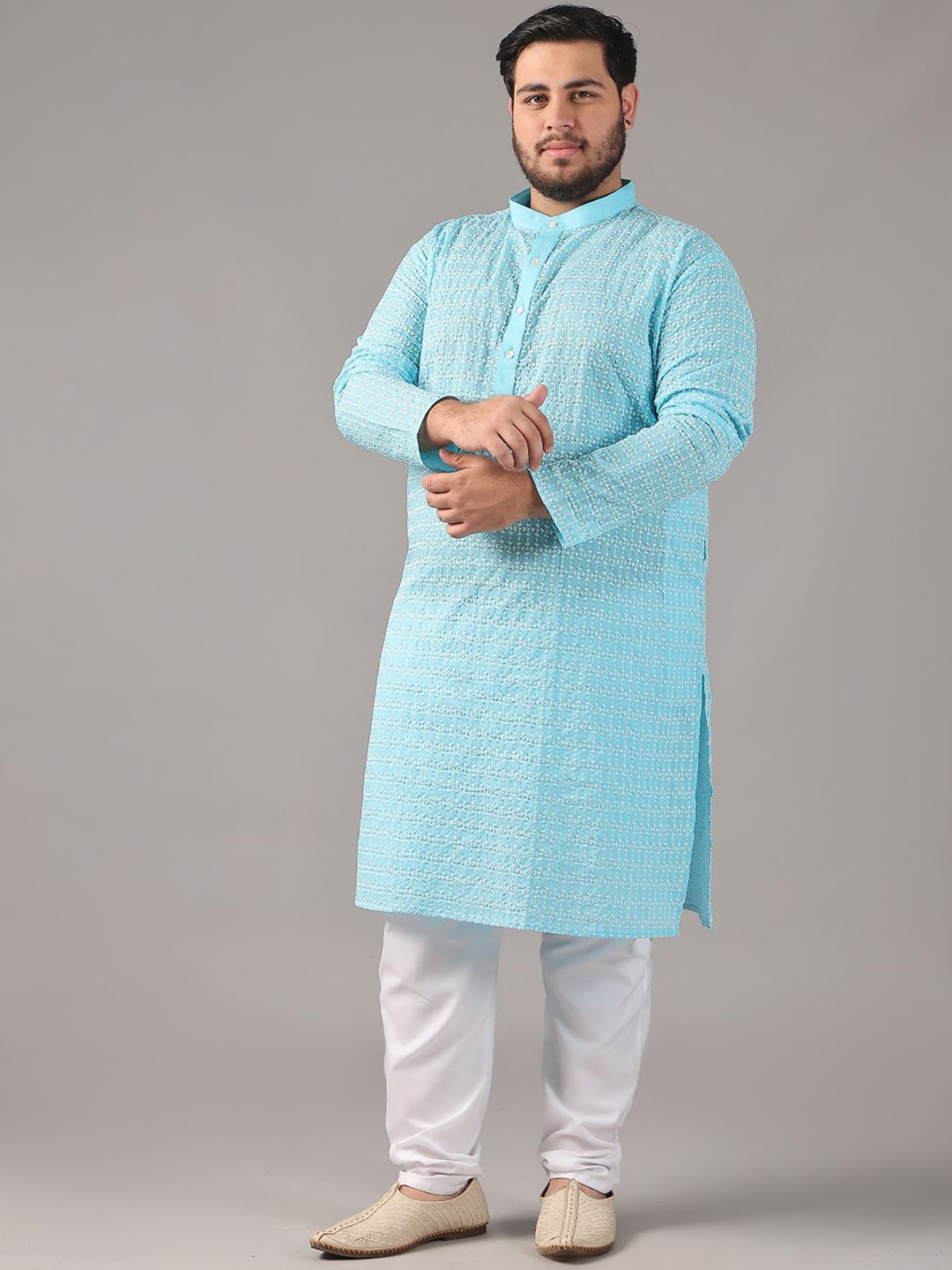 

SOJANYA PLUS Plus Size Men Ethnic Motifs Embroidered Pure Cotton Kurta With Pyjamas, Blue