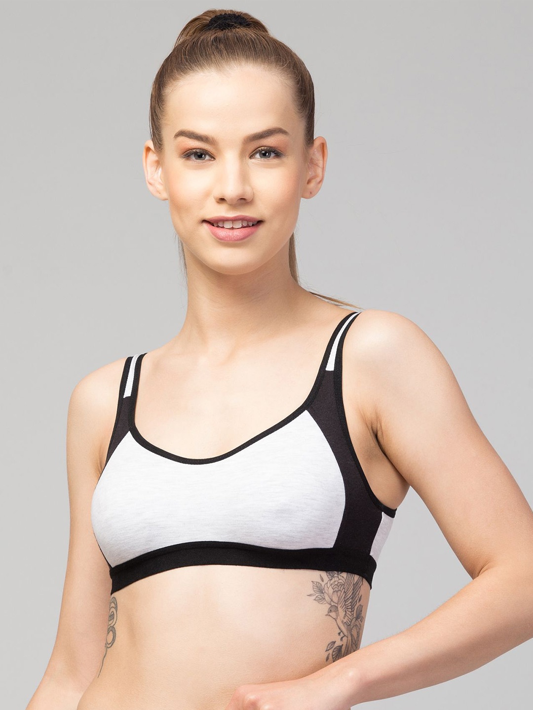 

Apraa & Parma Women Full Coverage Lightly Padded Bra, Black