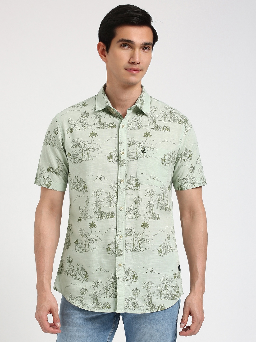 

Peter England Casuals Men Slim Fit Opaque Printed Casual Shirt, Green