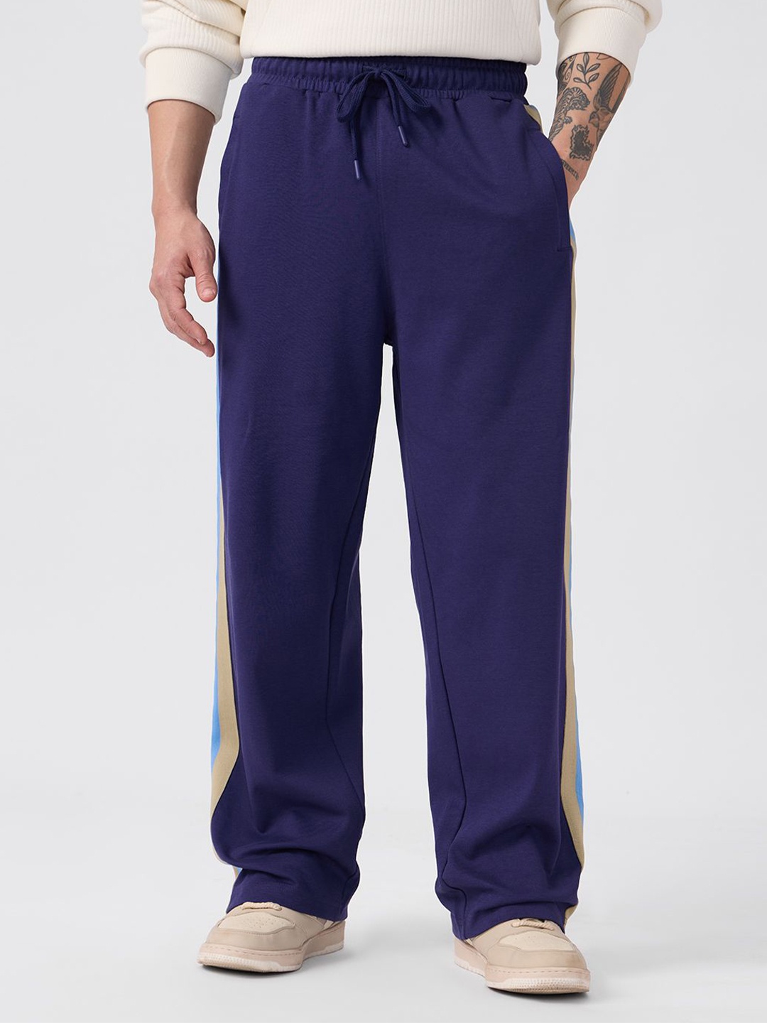 

The Souled Store Men Cotton Colourblock Joggers Twilight, Navy blue