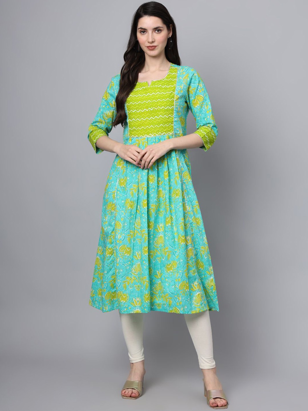 

JAPER KURTI Floral Printed Notch Neck A-Line Anarkali Kurta, Blue