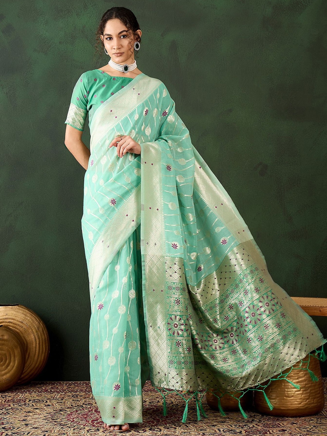 

KIMISHA Woven Design Zari Banarasi Saree, Sea green