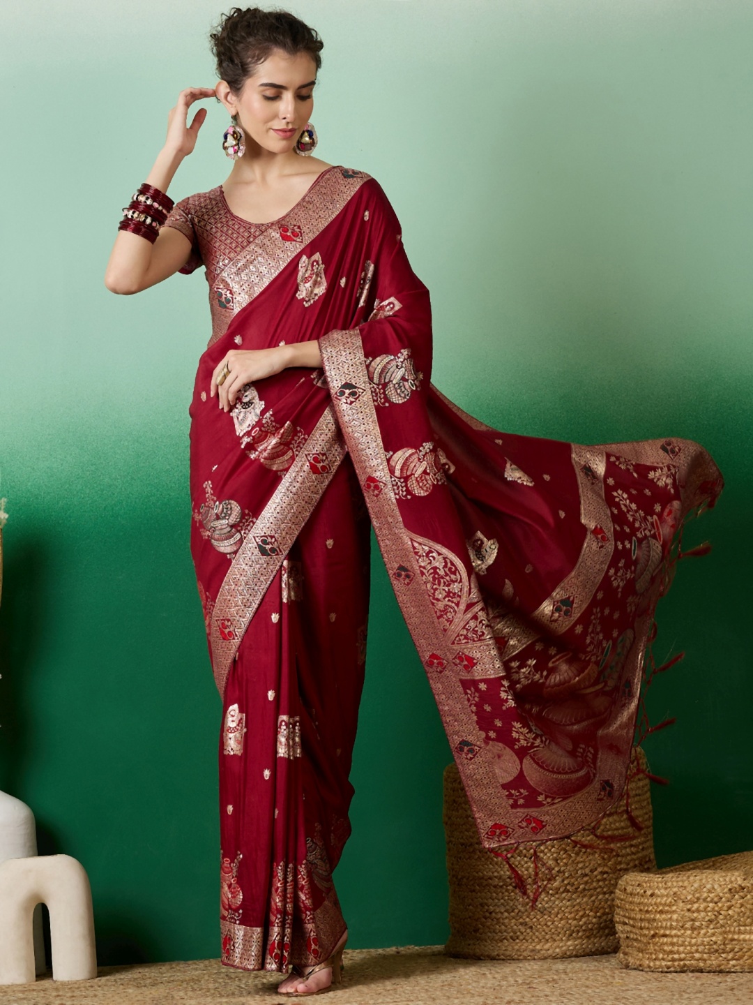 

KIMISHA Woven Design Zari Banarasi Saree, Maroon