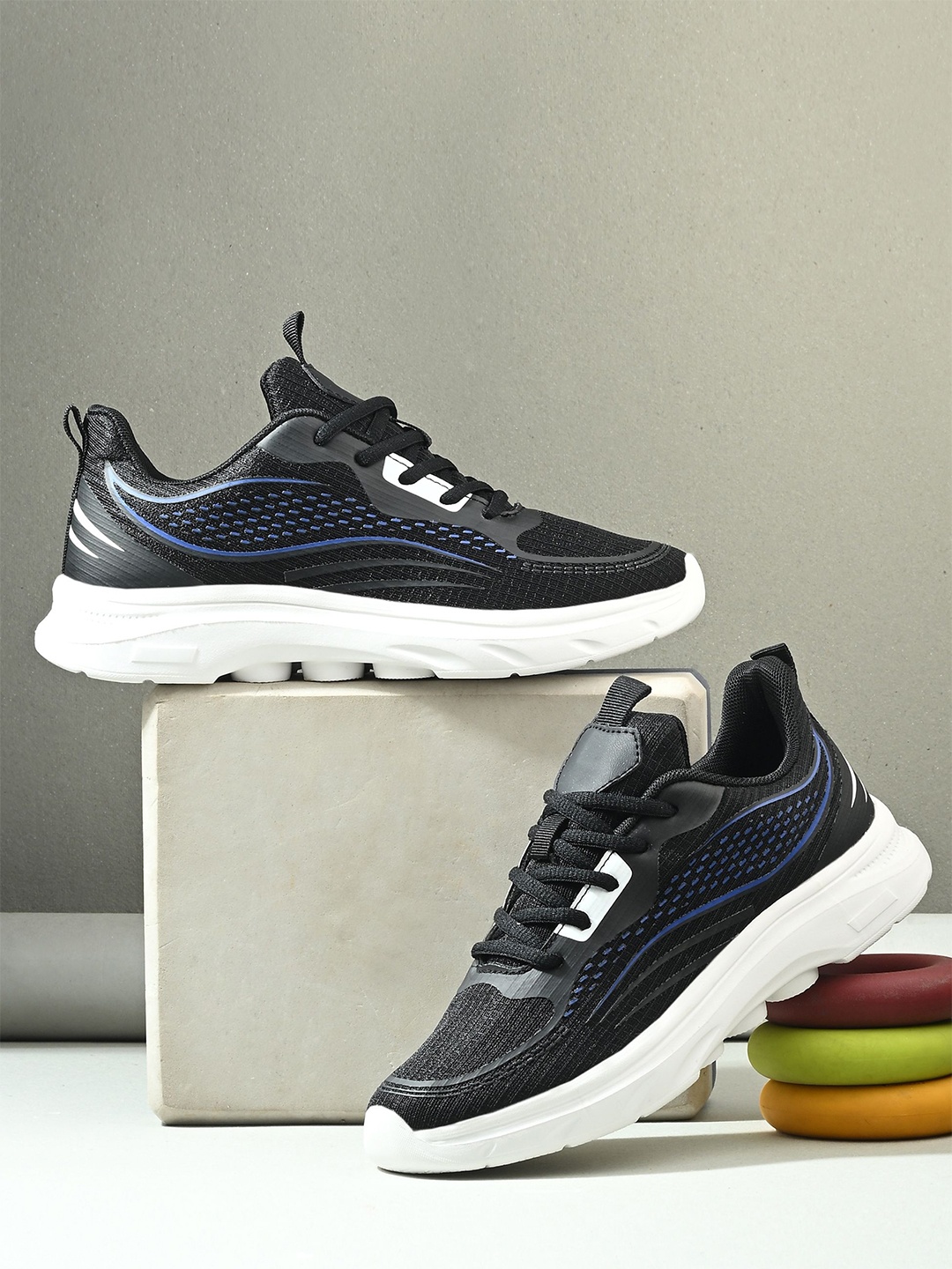 

HRX by Hrithik Roshan Women Mesh Running Shoes, Black