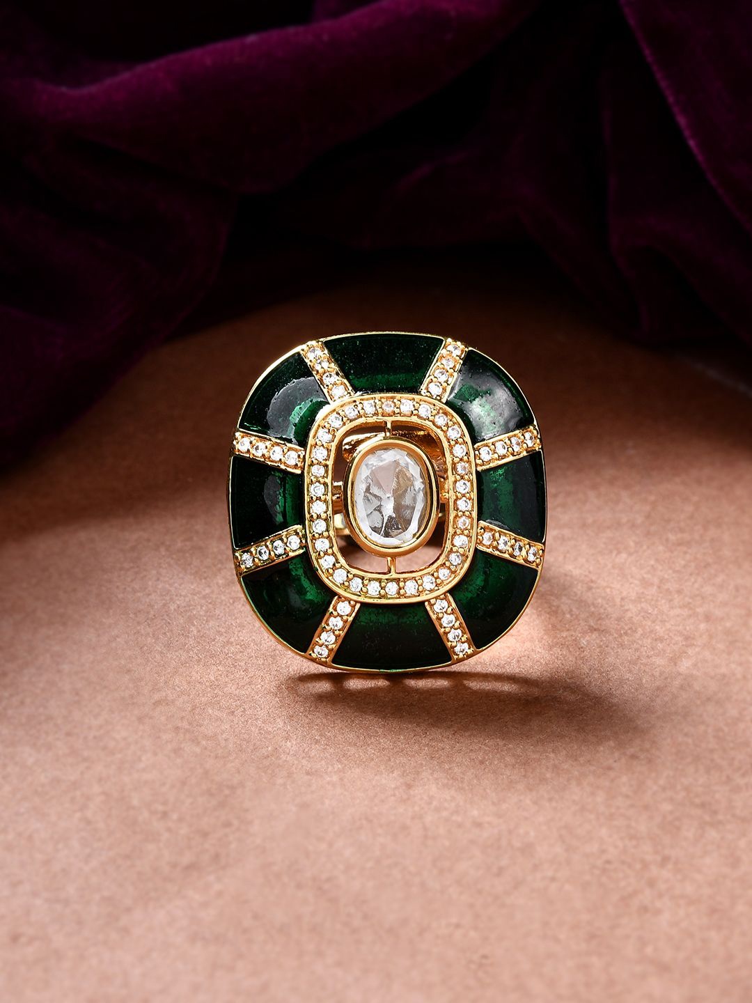 

Voylla Kundan Elegance Shahi Jewel Ring, Gold