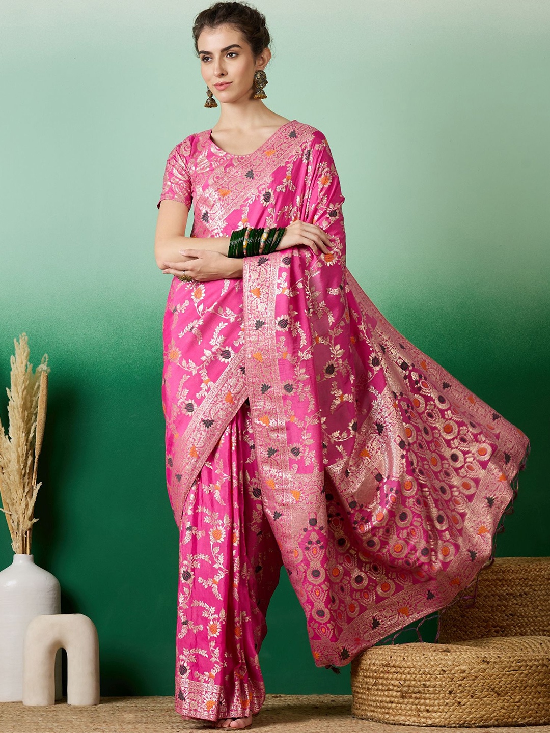 

KALINI Woven Design Zari Banarasi Saree, Pink