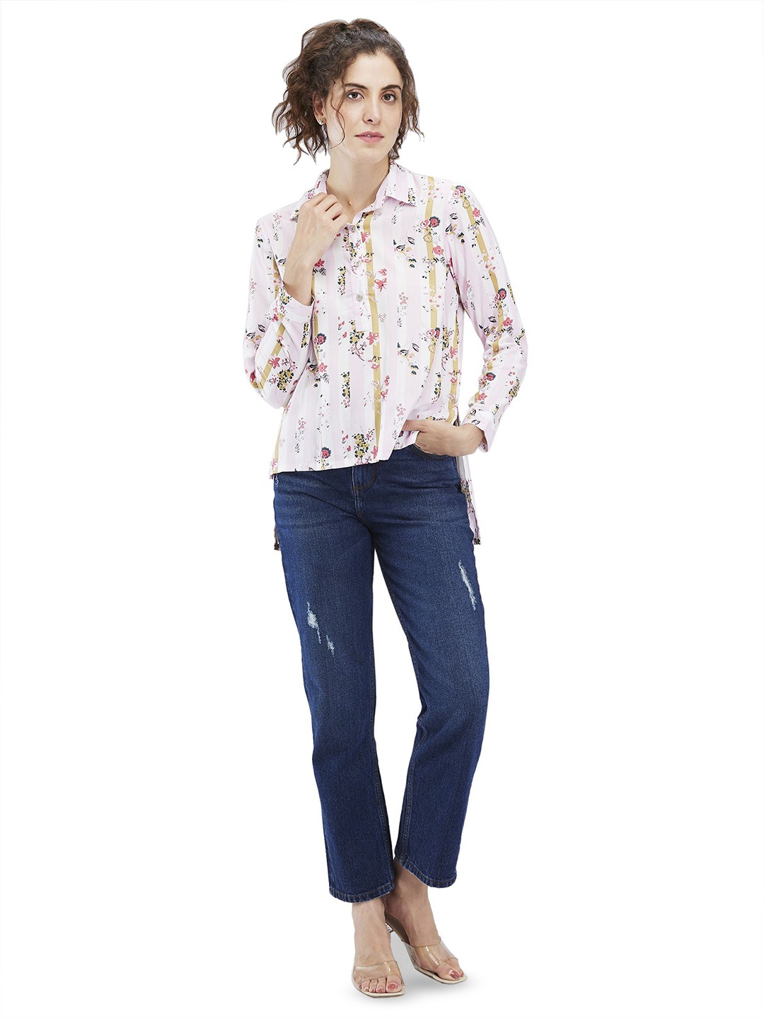 

Iti Women Spread Collar Floral Printed Casual Shirt, White