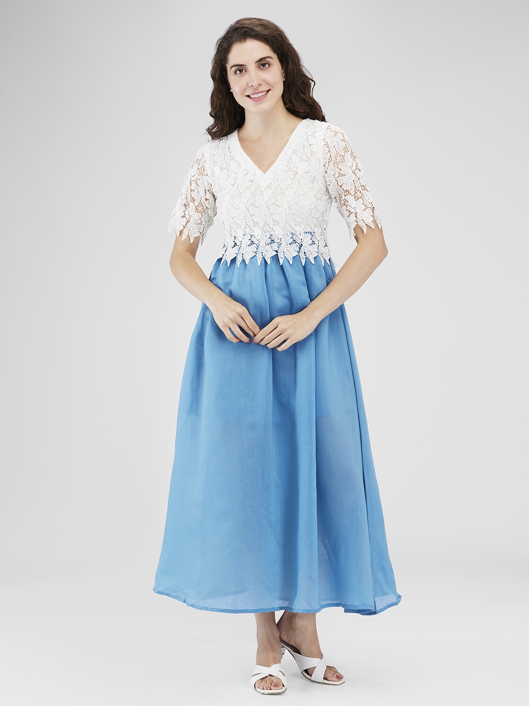 

Iti Colourblocked Lace Fit & Flare Maxi Dress, Blue