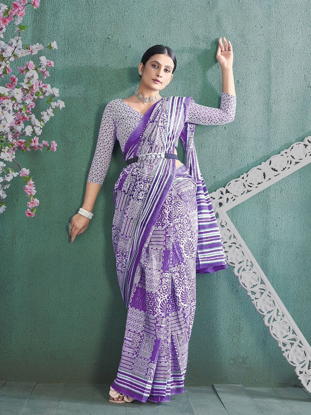 

HERE&NOW Pure Cotton Ikat Saree, Lavender