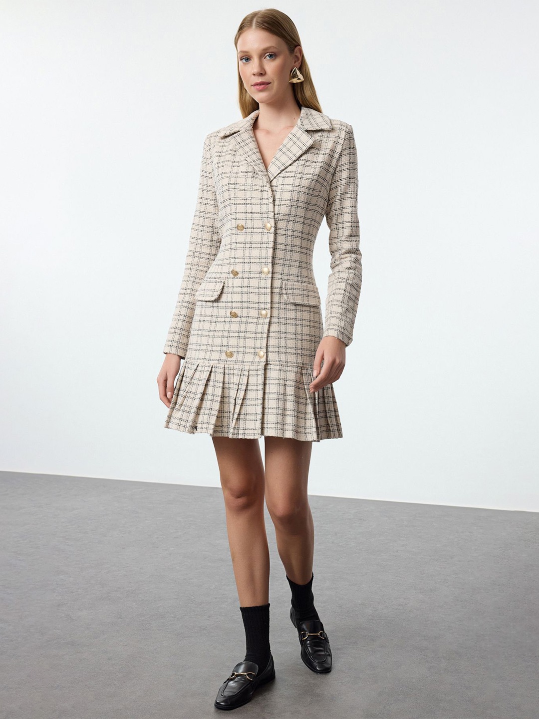 

Trendyol Women Checked Shirt Collar Cotton Shirt Dress, Beige