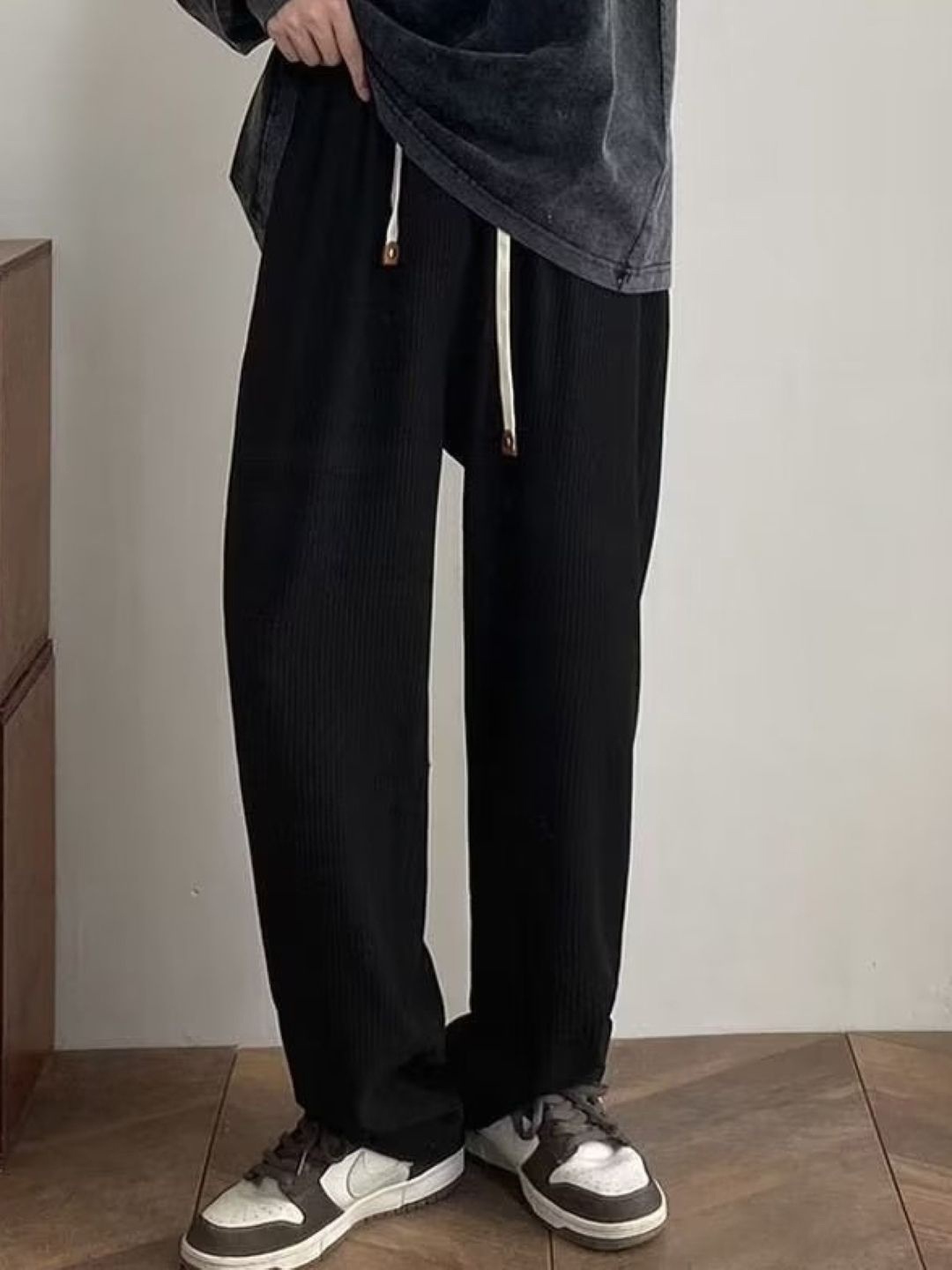 

StyleCast Men Original Regular Fit Mid-Rise Trouser, Black
