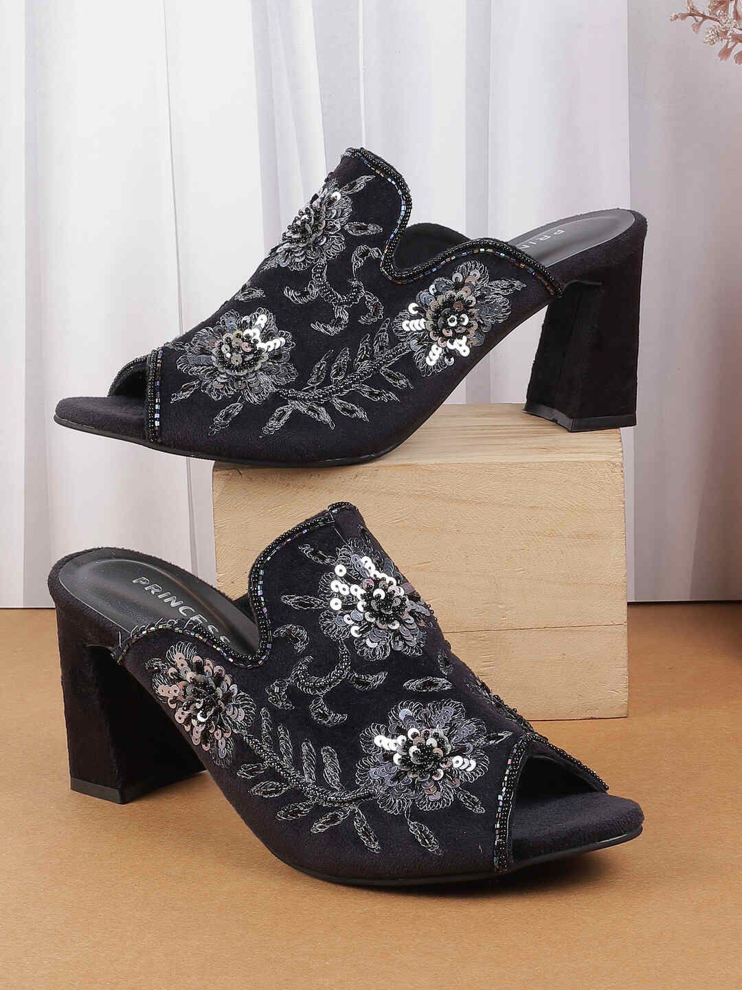 

Metro Women Woven Design Block Heel Mules, Black