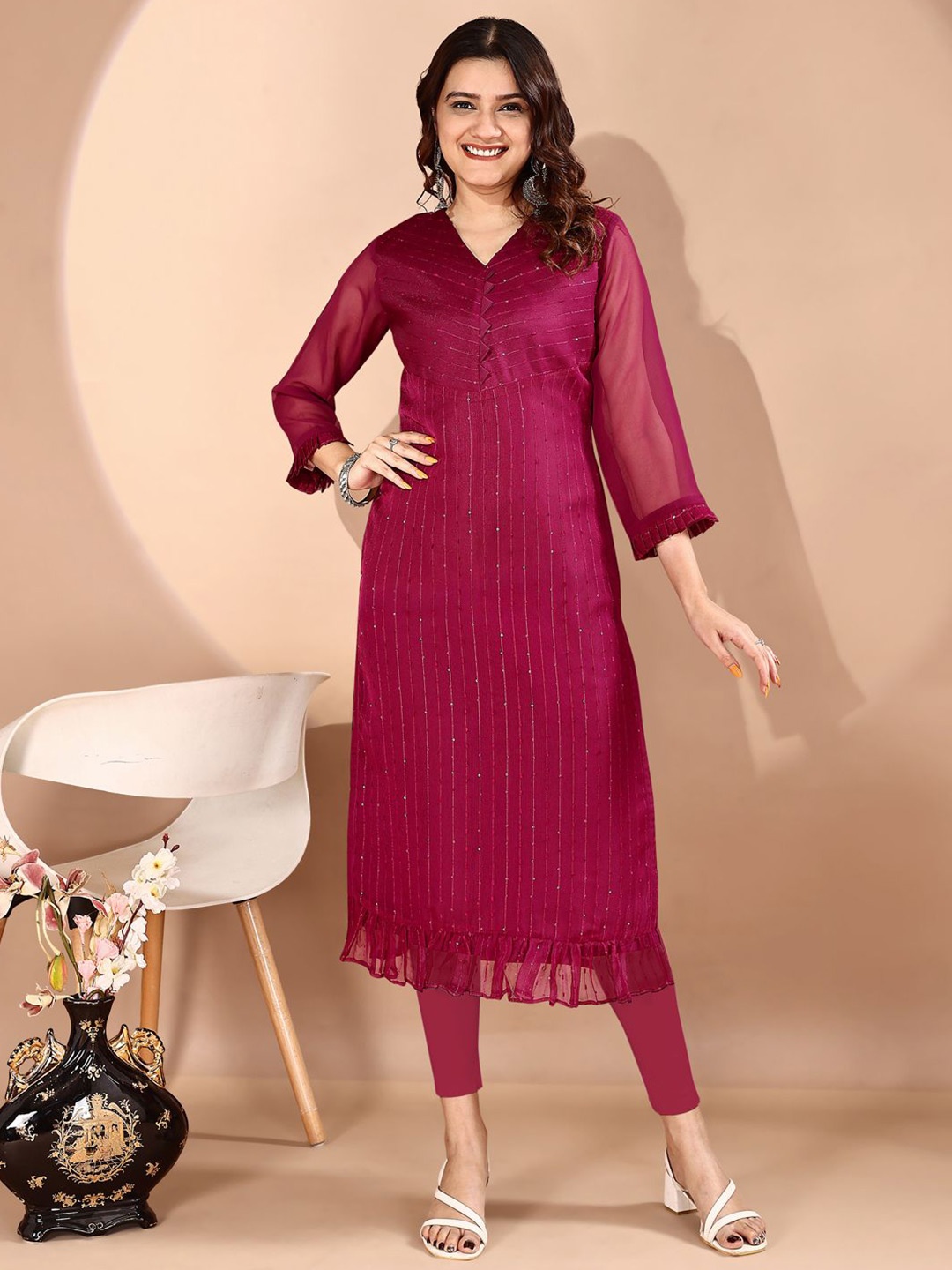 

KAYRAAH Embroidered Straight Kurta, Purple