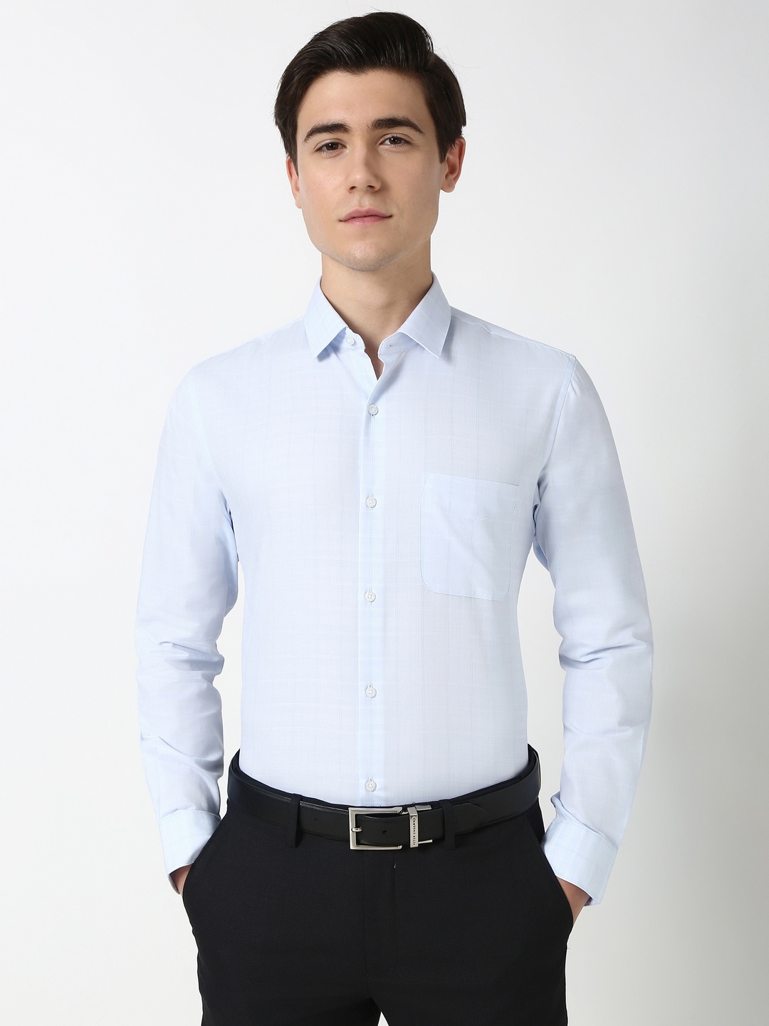 

Peter England Men Slim Fit Spread Collar Checked Cotton Formal Shirt, Blue