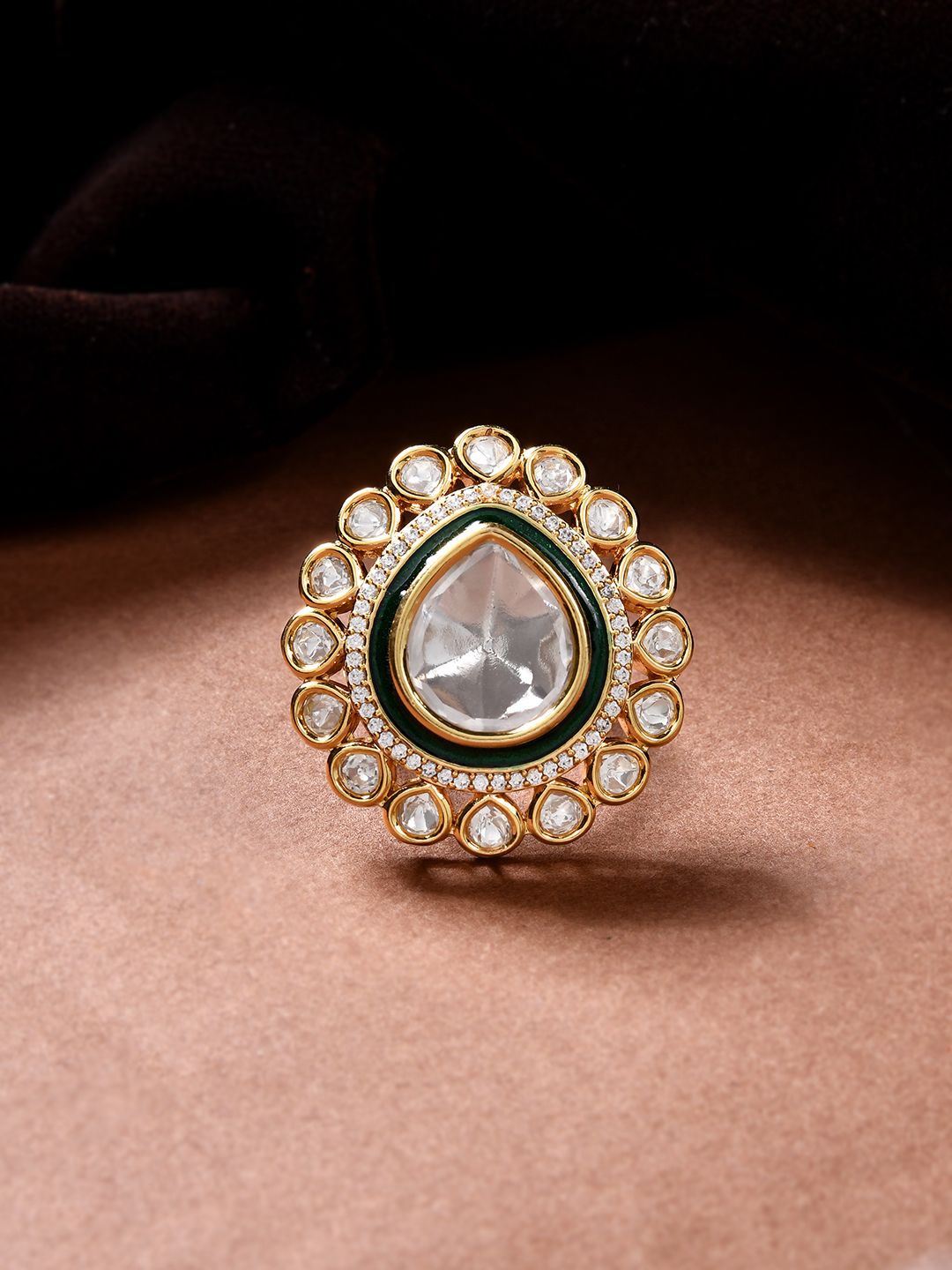 

Voylla Kundan Opulance Viraasat Emerald Ring, Gold