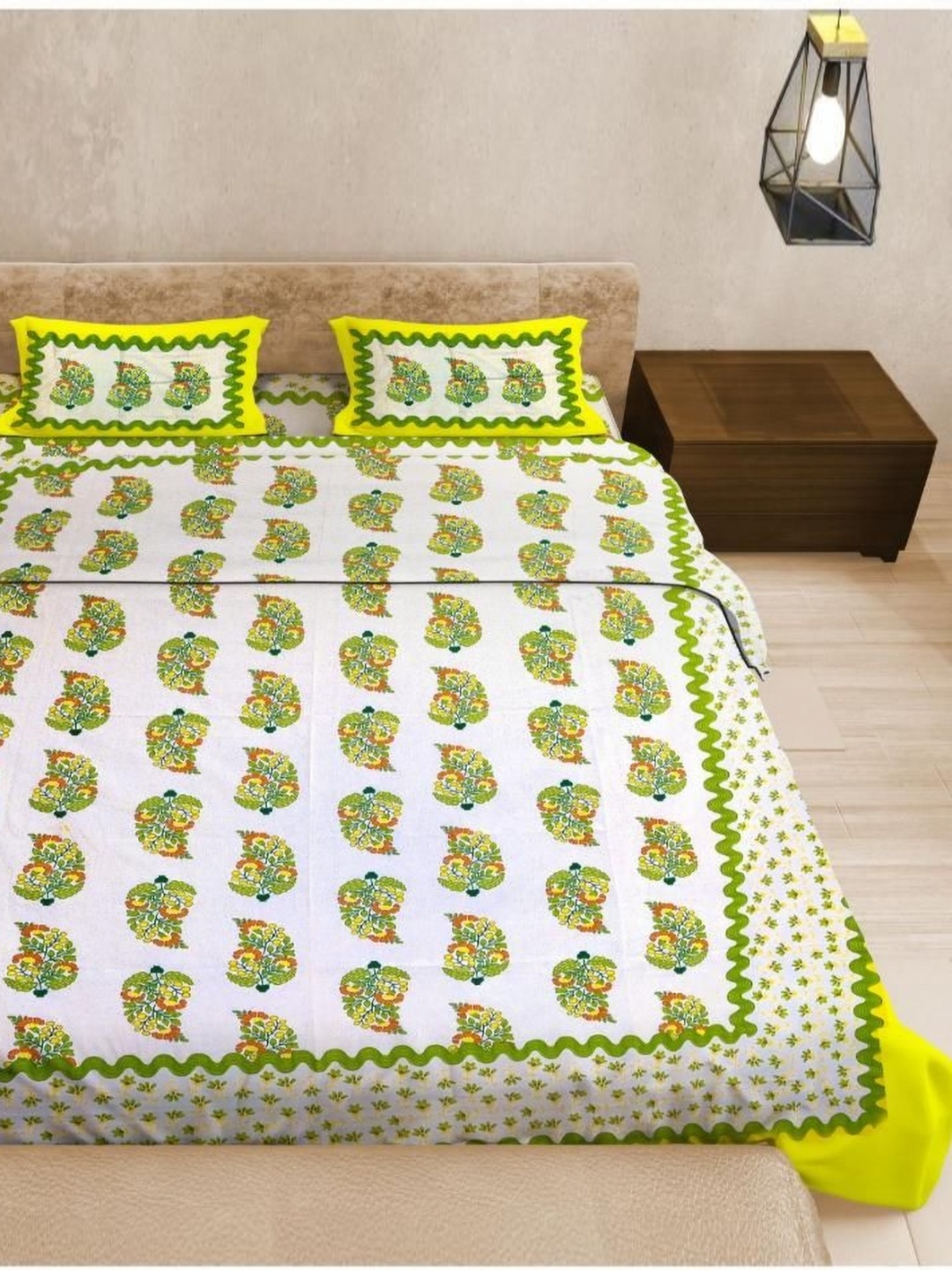 

Aura Yellow Floral 144 TC Queen Bedsheet with 2 Pillow Covers