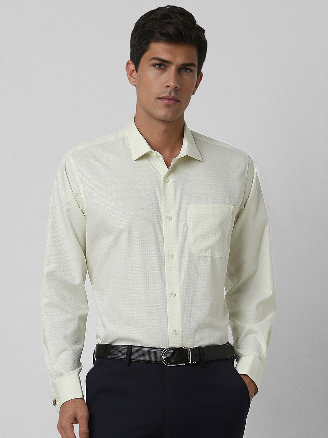 

Van Heusen Men Spread Collar Solid Cotton Formal Shirt, Cream