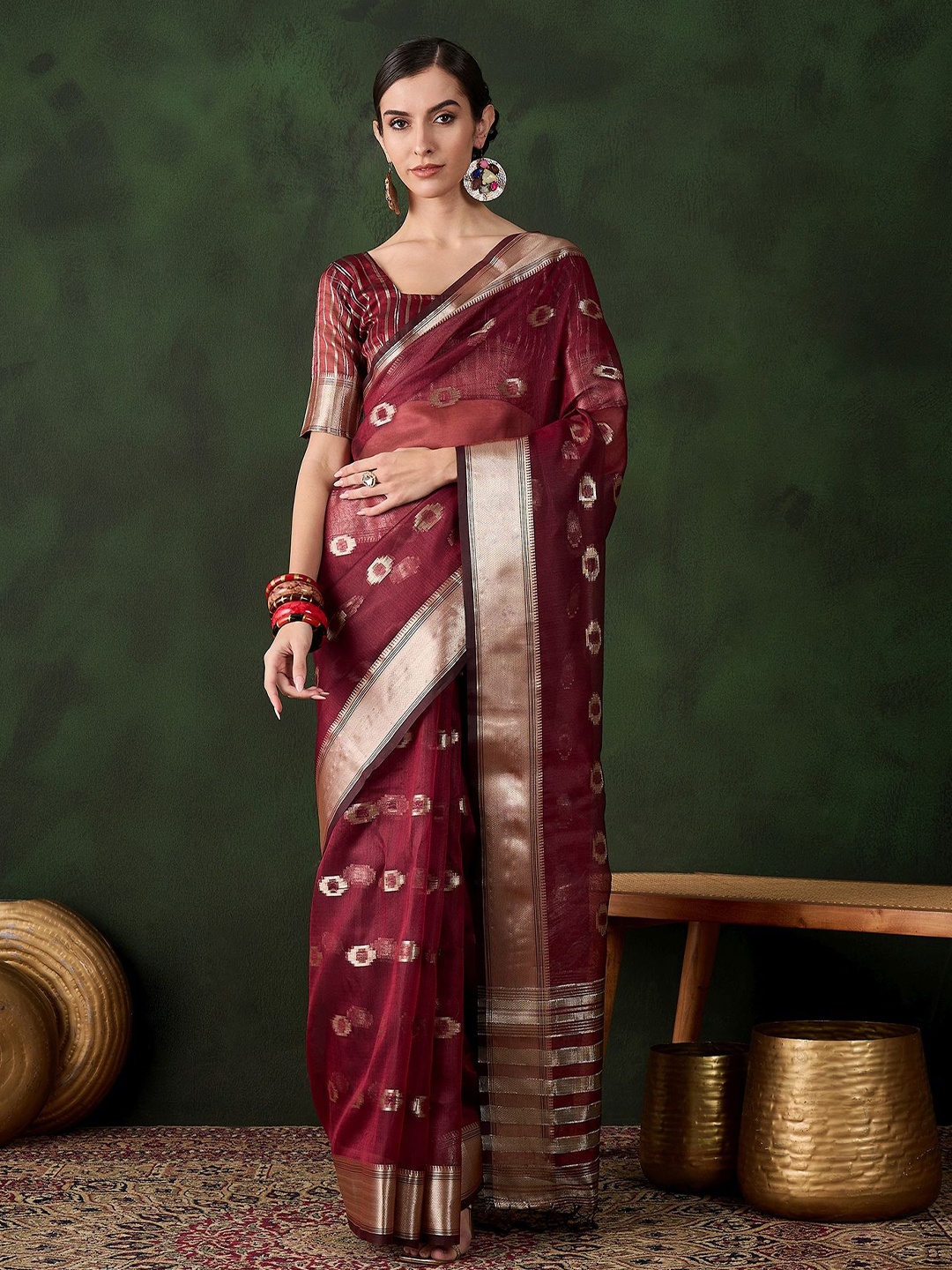

KIMISHA Woven Design Zari Organza Kanjeevaram Saree, Maroon