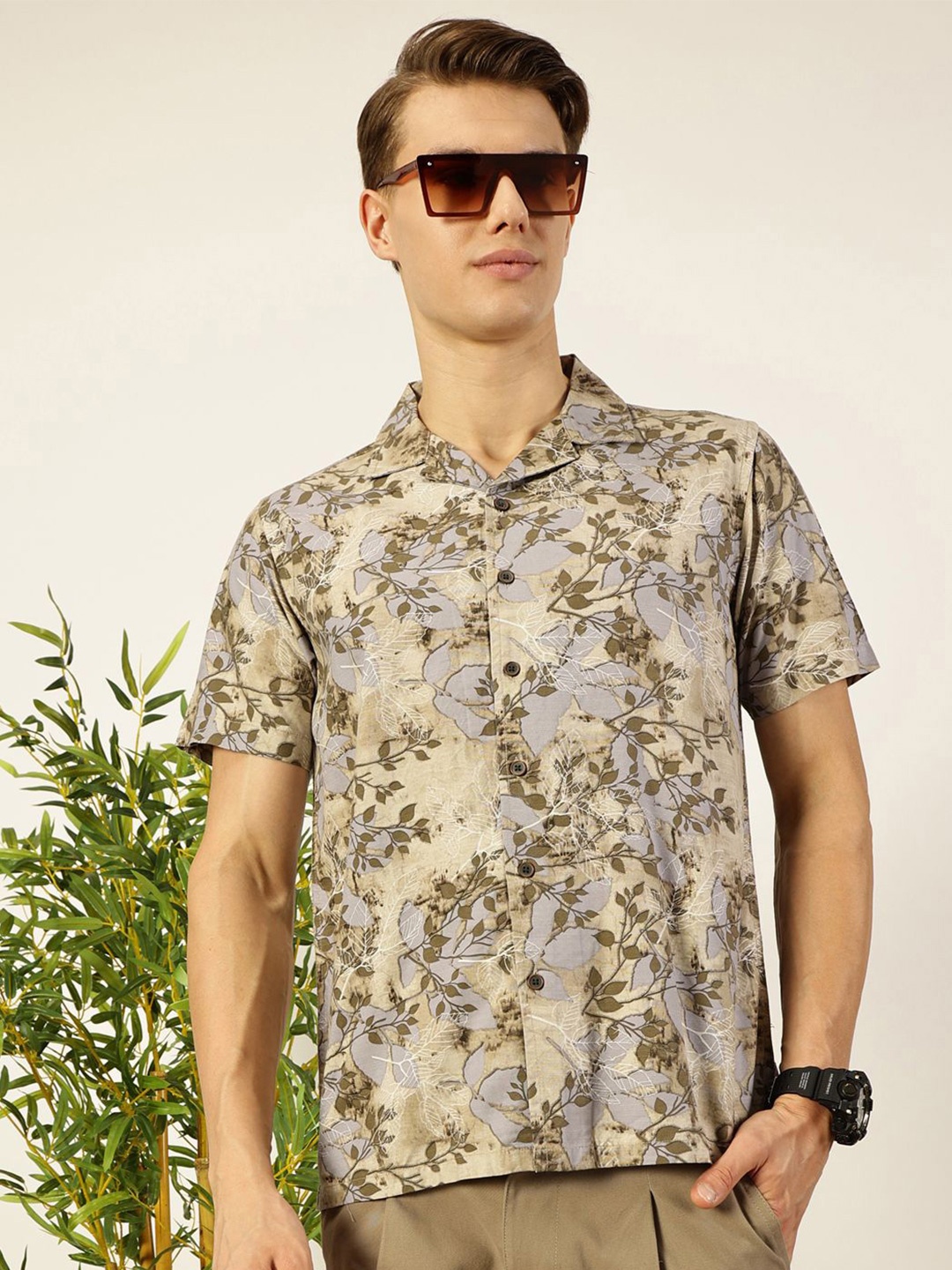 

Mast & Harbour Men Cuban Collar Floral Printed Cotton Casual Shirt, Green