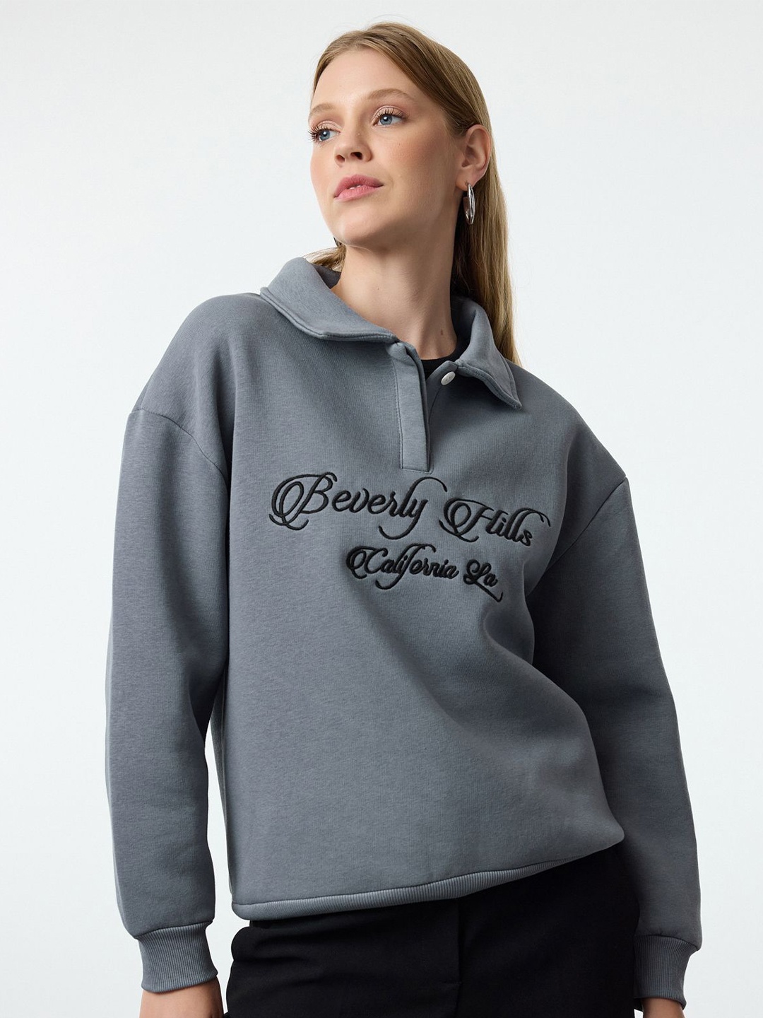 

Trendyol Men Sweatshirt, Na