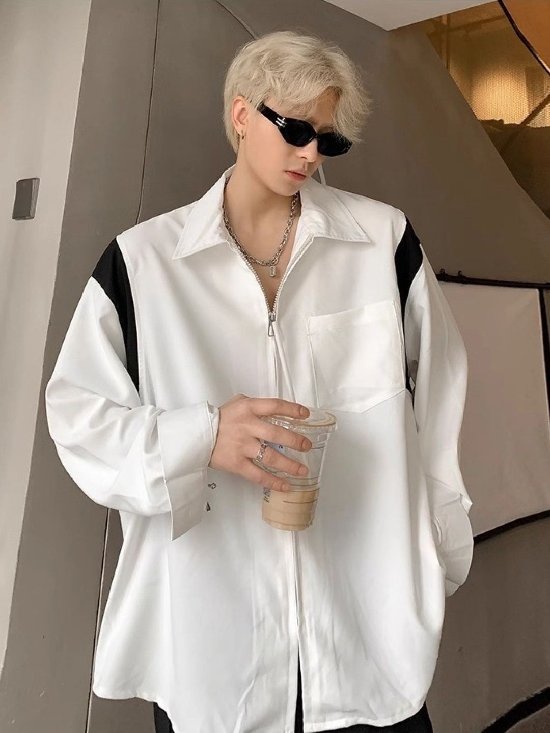 

StyleCast Men Standard Oversized Fit Spread Collar Solid Casual Shirt, White