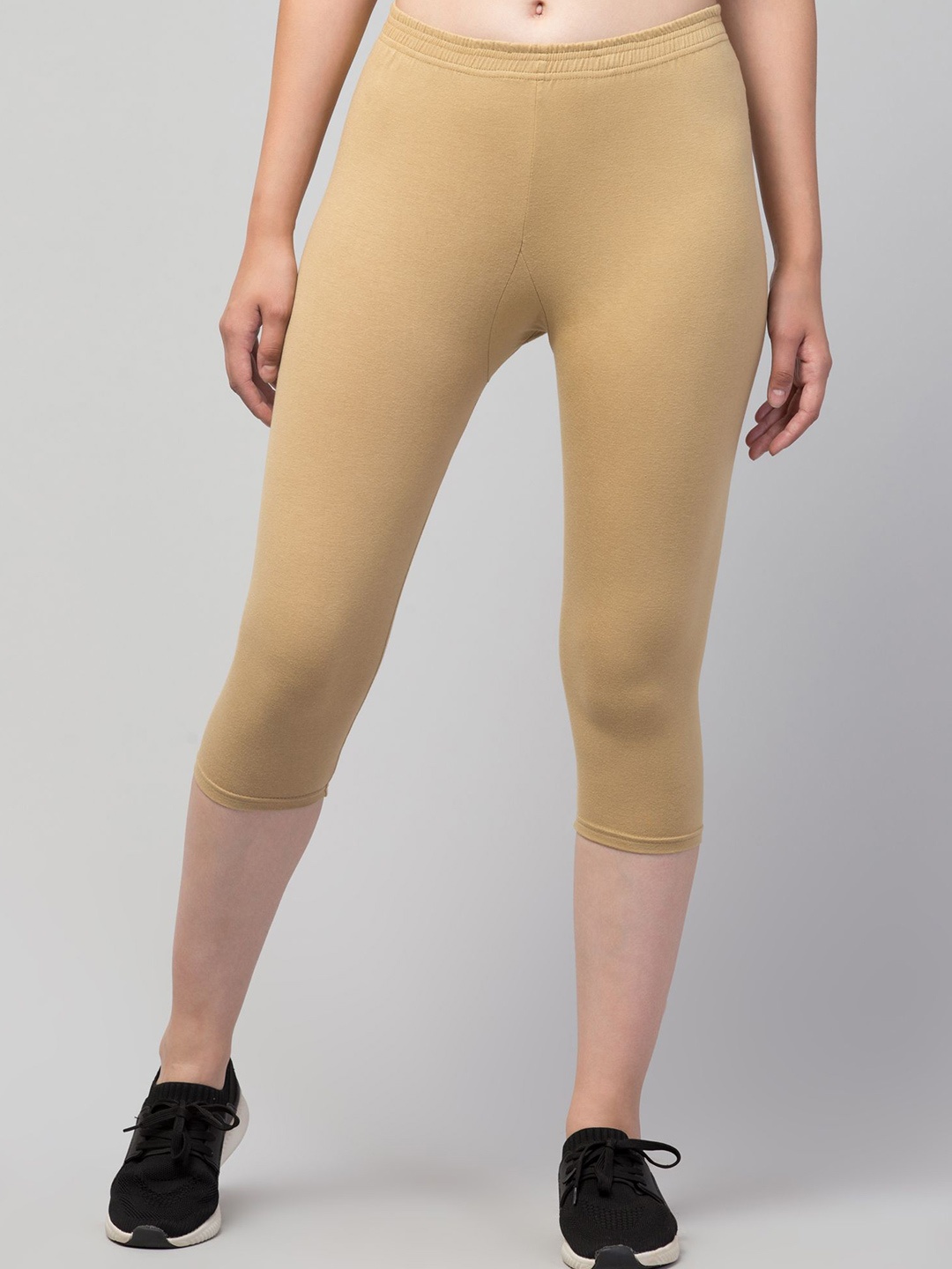 

UllasPemium Women Pure Cotton Skinny Fit Capris, Beige