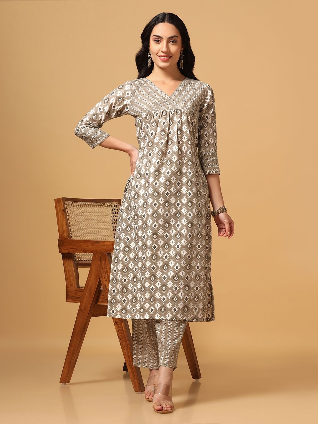 

Moda Rapido Ethnic Motifs Printed V-Neck Pleated Straight Kurta With Trouser, Grey