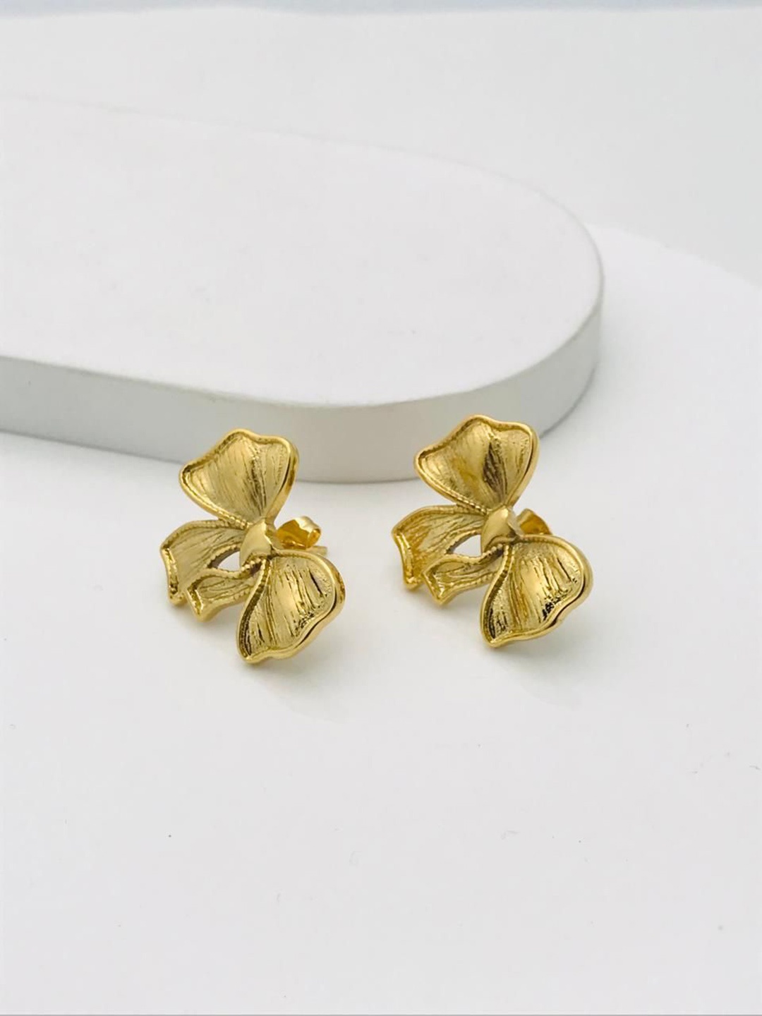 

ANJNI CREATION Gold-Plated Quirky Shaped Studs