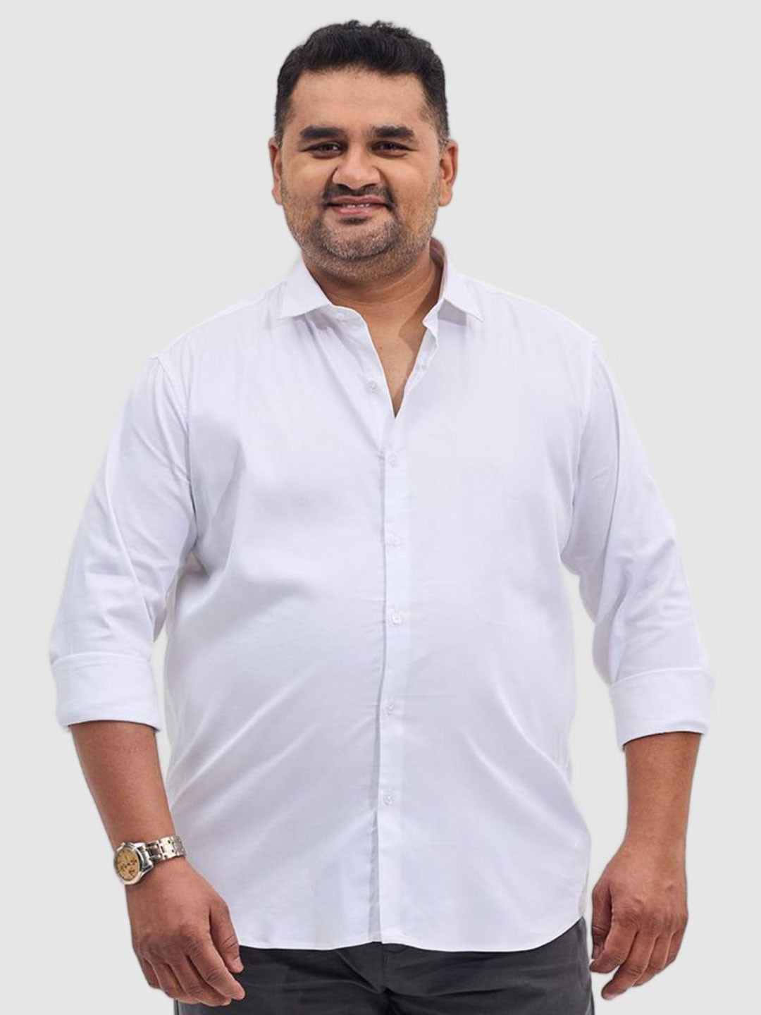 

Snitch Men Plus Size Classic Fit Spread Collar Solid Cotton Casual Shirt, White