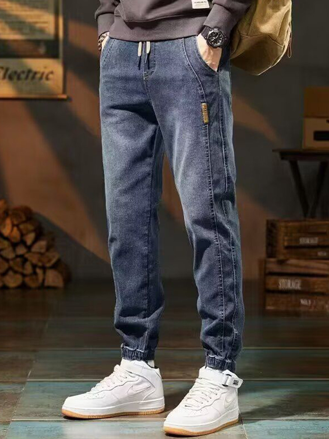 

StyleCast x Revolte Men Skinny Fit Light Fade Jeans, Blue