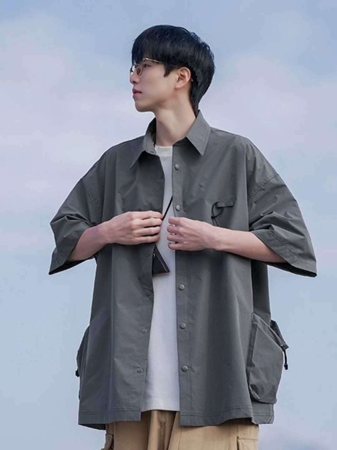 

StyleCast Men Standard Oversized Fit Spread Collar Solid Casual Shirt, Grey