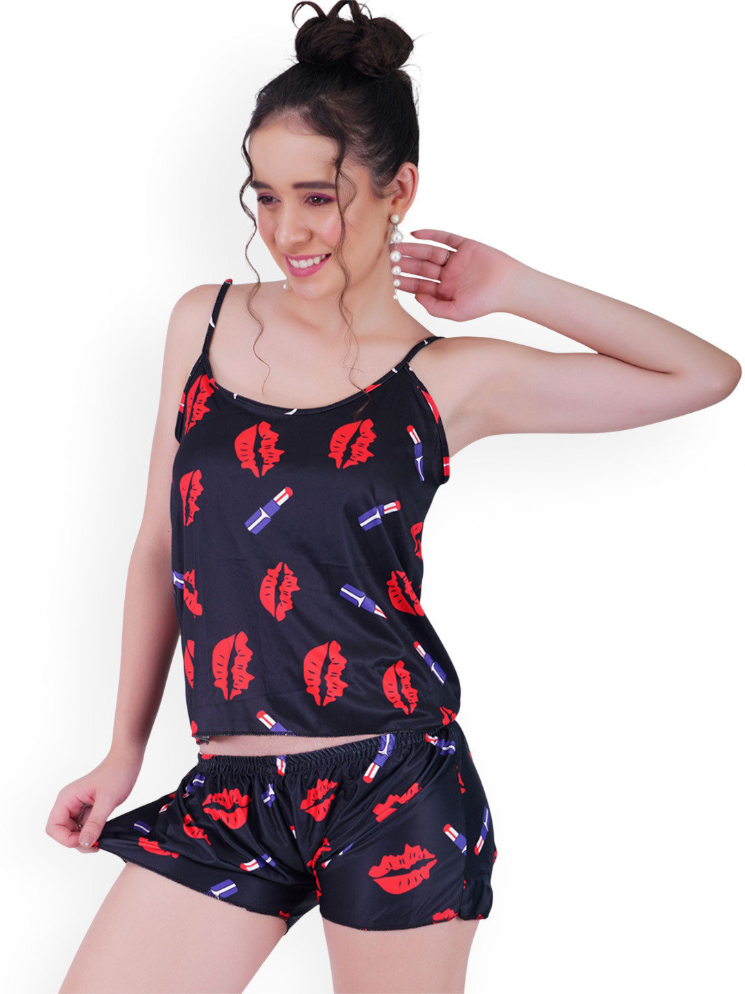 

SSoShHub Printed Round-Neck Night suit, Black
