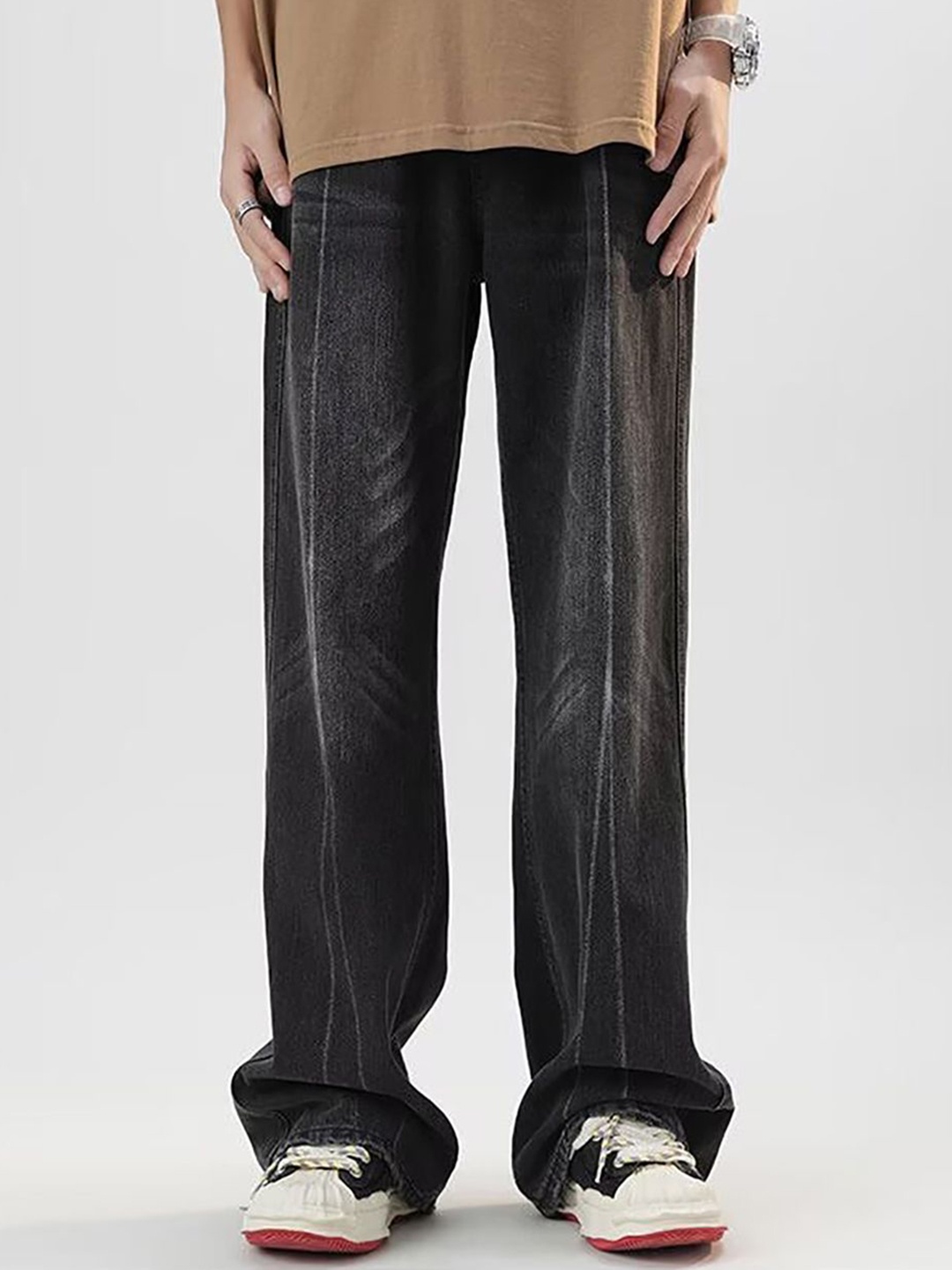 

StyleCast x Revolte Men Straight Fit Mid-Rise Light Fade Jeans, Black