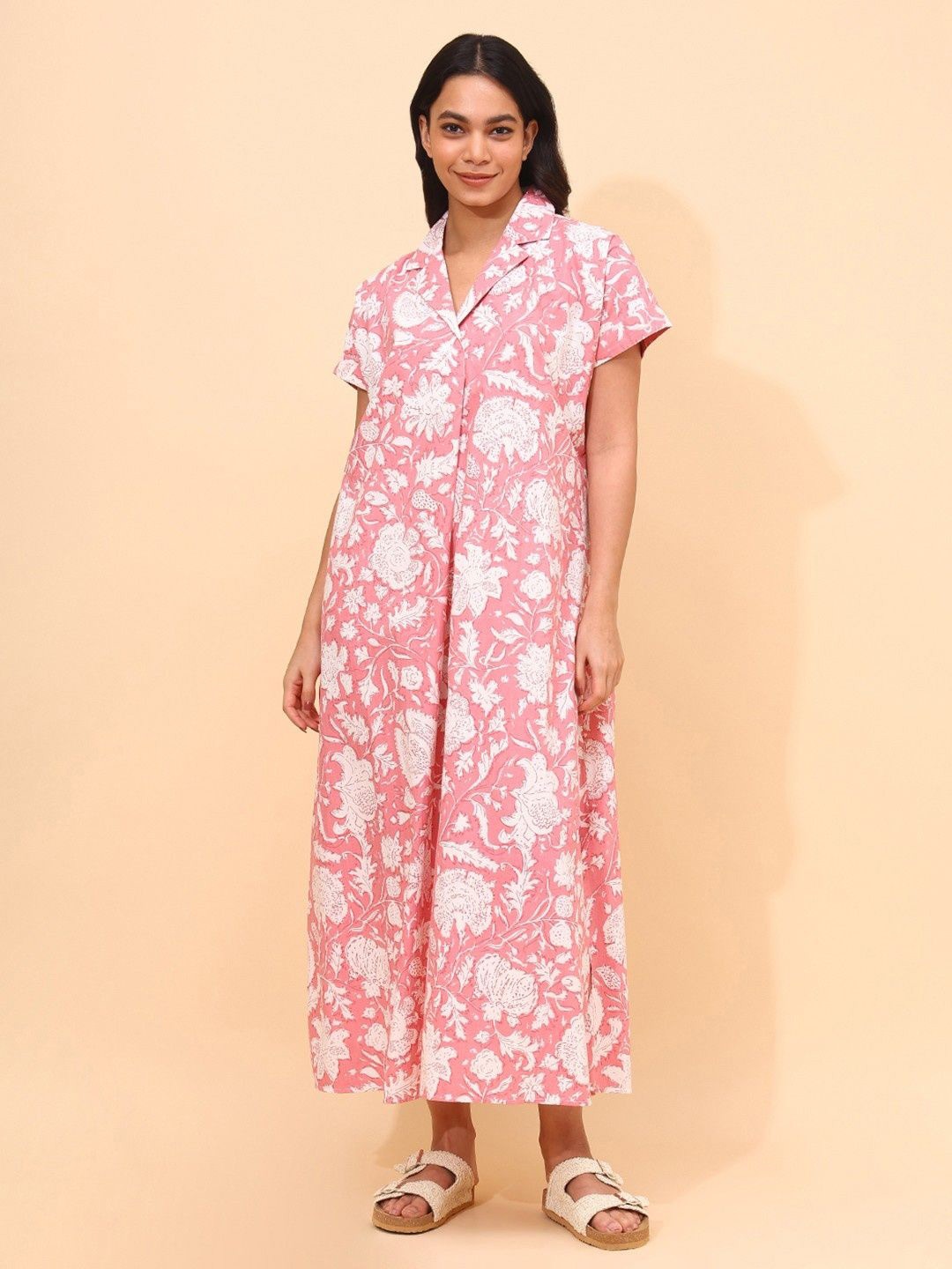 

YELLOW BLOOM Women Lapel Collar Floral Printed Pure Cotton Maxi Nightdress, Pink