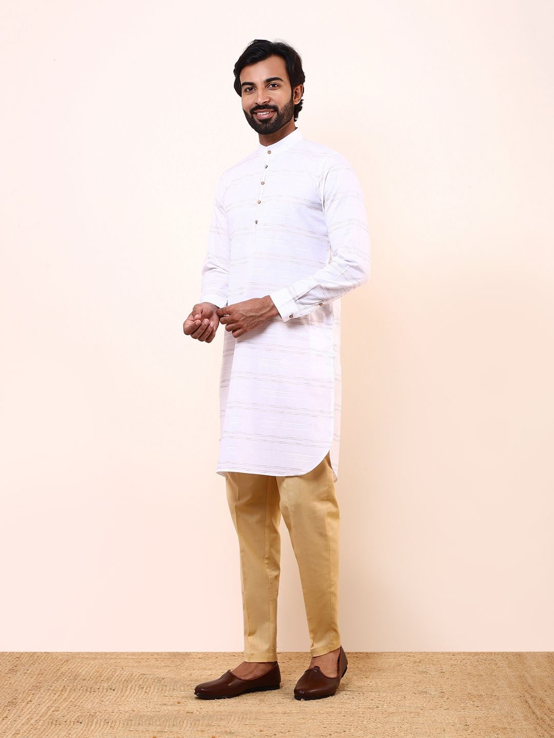 

Satwaa Striped Band Collar Long Roll-Up Sleeves Straight Kurta, White