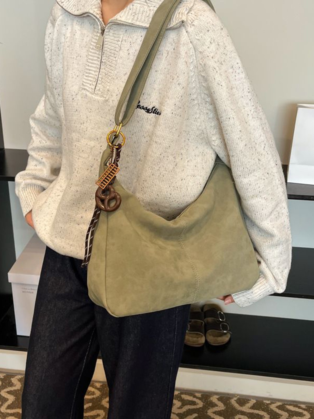 

StyleCast Women Solid Structured Shoulder Bag, Olive