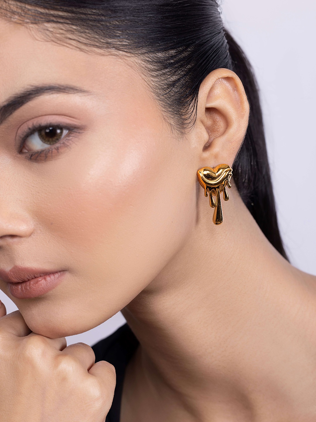 

KAORI BY SHREYA AGARWAL Gold-Plated Contemporary Drop Earrings