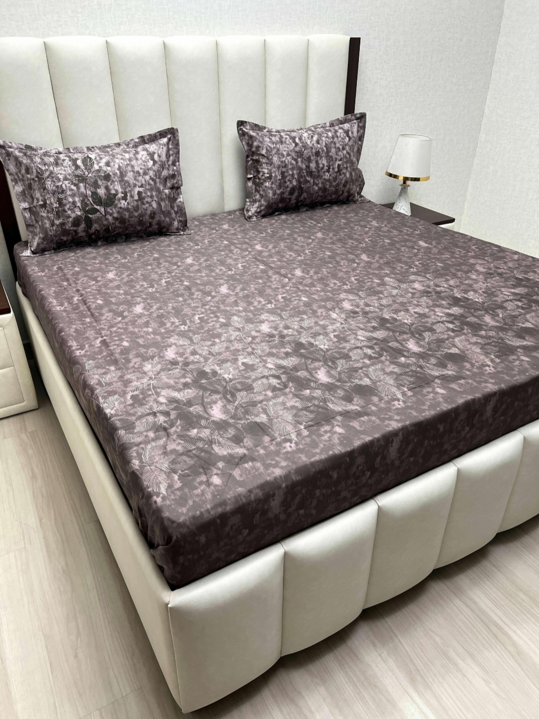 

Pure Decor Royal Majestic Purple Printed Pure Cotton 330TC King Bedsheet Set 2.74m x 2.74m