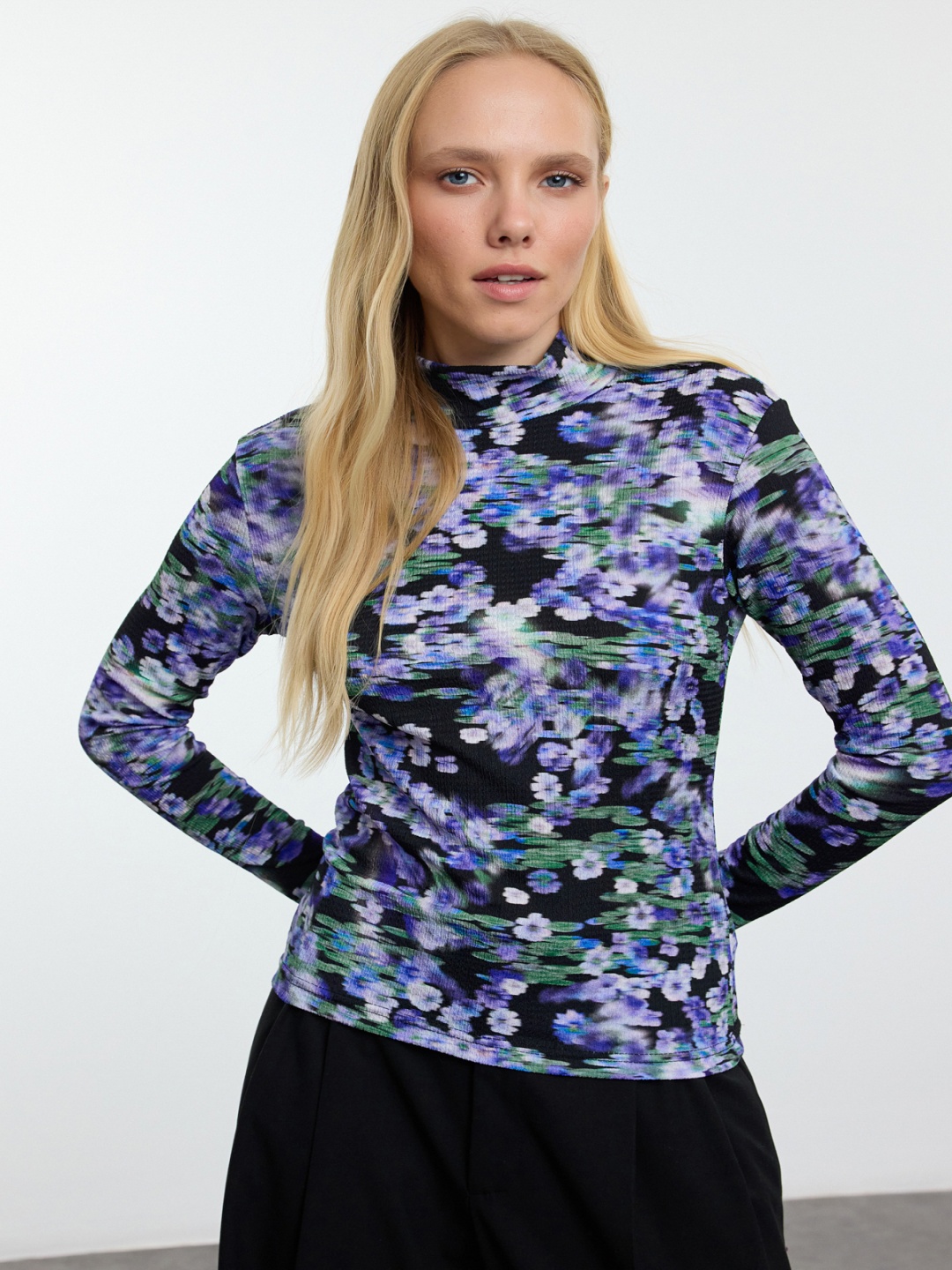 

Trendyol Women Floral Printed Top, Black