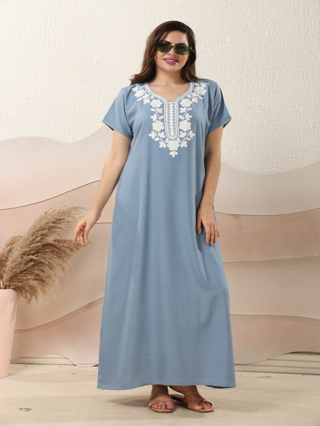 

EASY MOM Embroidered Maxi Dress, Grey