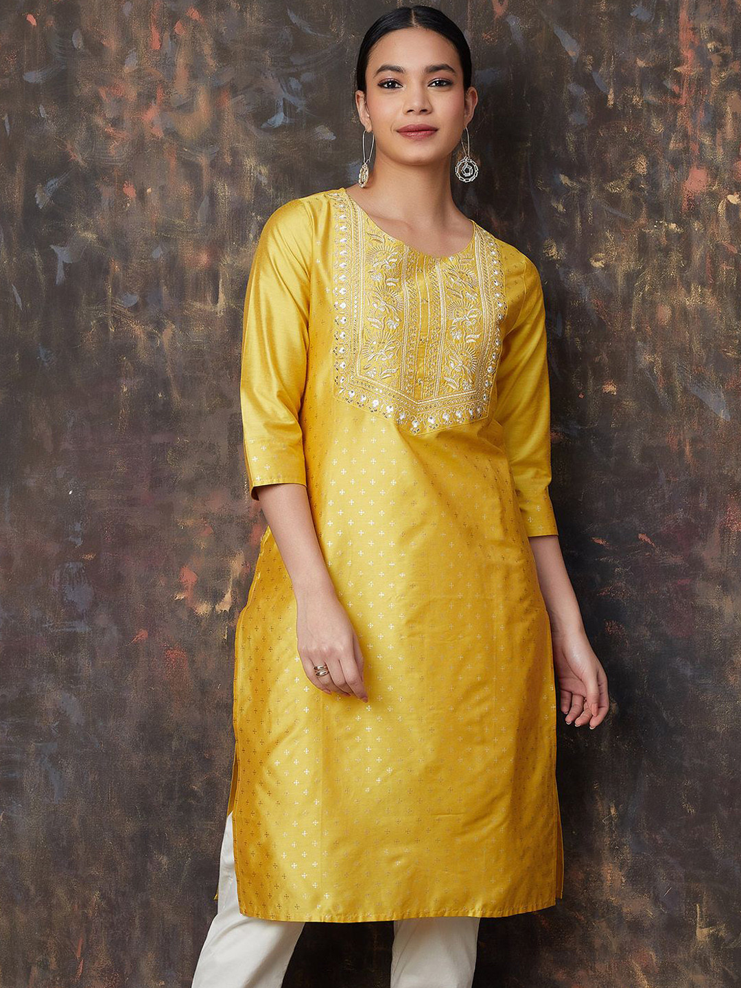 

Melange by Lifestyle Floral Embroidered Round Neck Sequins Straight Kurta, Yellow