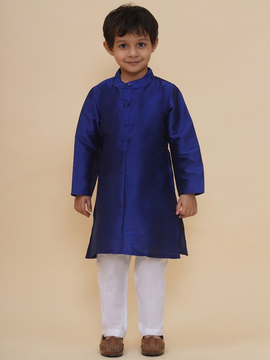 

Sethukrishna Boys Band Collar Dupion Silk Straight Kurta With Pyjamas, Blue