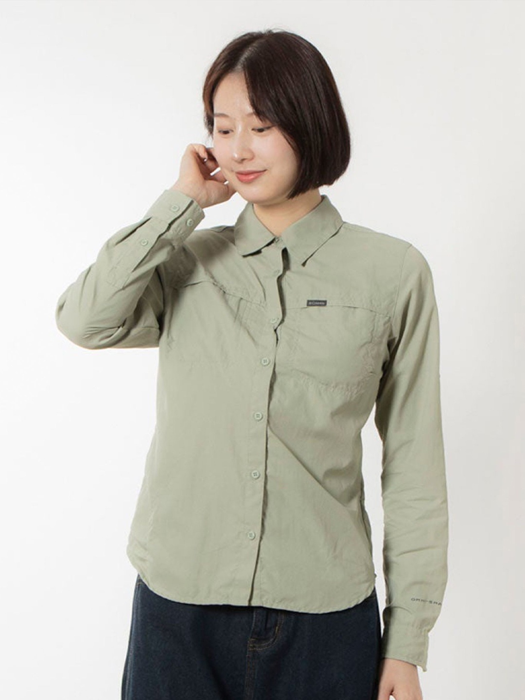 

Columbia Women Classic Fit Spread Collar Solid Casual Shirt, Green