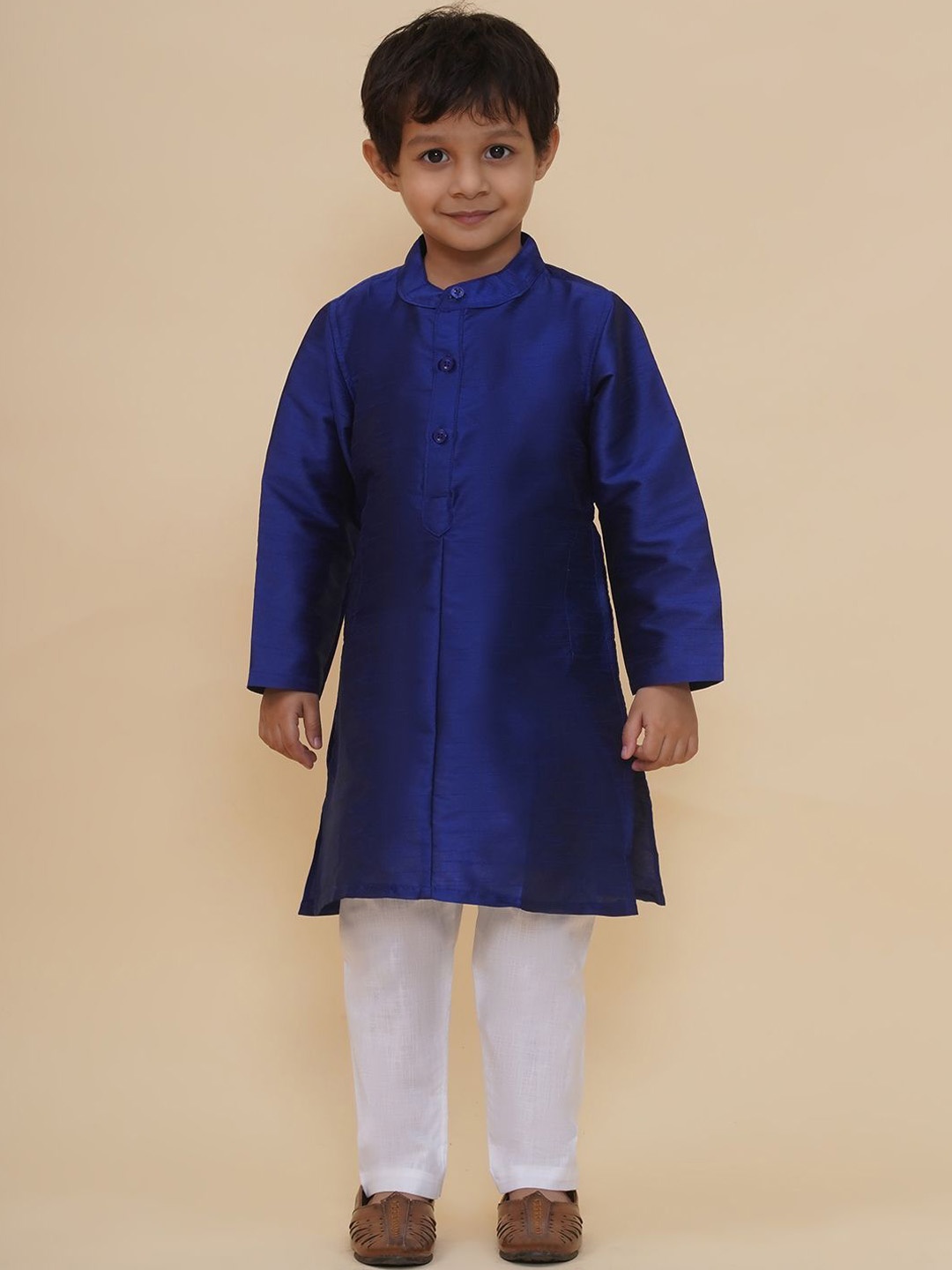 

Sethukrishna Boys Band Collar Straight Kurta, Blue